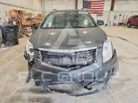 2015 Cadillac SRX фото