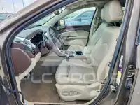 2015 Cadillac SRX фото