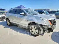 2015 Cadillac SRX photo