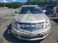 2015 Cadillac SRX фото