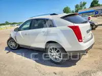2015 Cadillac SRX фото
