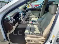 2015 Cadillac SRX фото