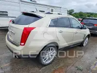 2015 Cadillac SRX photo