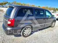 2015 Chrysler Pacifica photo