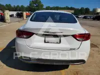 2015 Chrysler 200 фото