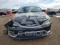 2015 Chrysler 200 фото