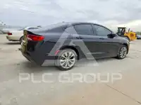 2015 Chrysler 200 фото