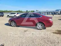 2015 Chrysler 200 фото