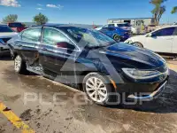 2015 Chrysler 200 фото