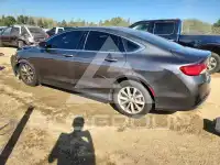 2015 Chrysler 200 фото
