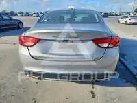 2015 Chrysler 200 фото
