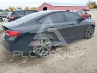 2015 Chrysler 200 photo