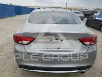 2015 Chrysler 200 фото