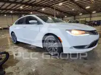 2015 Chrysler 200 фото