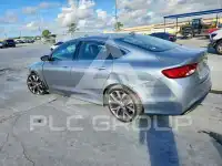 2015 Chrysler 200 фото