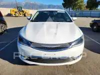 2015 Chrysler 200 фото