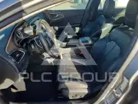 2015 Chrysler 200 фото