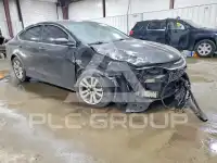 2015 Chrysler 200 photo