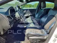 2015 Chrysler 200 photo