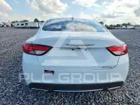 2015 Chrysler 200 фото