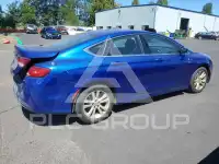 2015 Chrysler 200 фото
