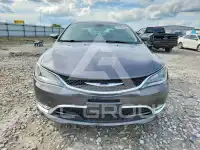 2015 Chrysler 200 фото