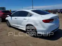 2015 Chrysler 200 фото