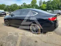 2015 Chrysler 200 photo
