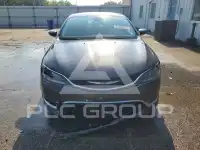 2015 Chrysler 200 фото