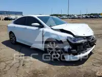 2015 Chrysler 200 фото