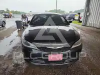 2015 Chrysler 200 фото