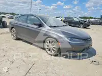 2015 Chrysler 200 photo