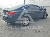 2015 Chrysler 200 photo