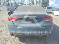 2015 Chrysler 200 фото