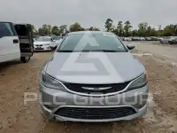 2015 Chrysler 200 фото