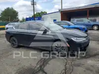 2015 Chrysler 200 photo