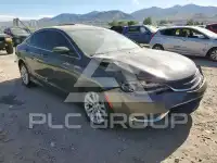 2015 Chrysler 200 photo