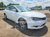 2015 Chrysler 200 photo