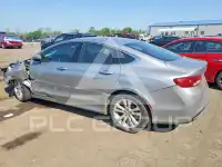 2015 Chrysler 200 фото
