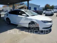 2015 Chrysler 200 фото