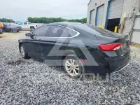 2015 Chrysler 200 photo