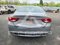 2015 Chrysler 200 photo