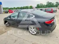 2015 Chrysler 200 фото