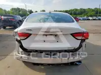 2015 Chrysler 200 photo