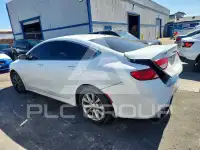 2015 Chrysler 200 photo