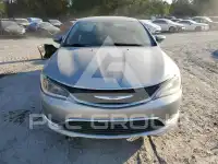 2015 Chrysler 200 фото