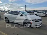 2015 Chrysler 200 фото