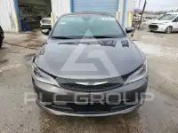 2015 Chrysler 200 фото