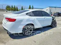 2015 Chrysler 200 фото