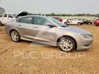 2015 Chrysler 200 фото